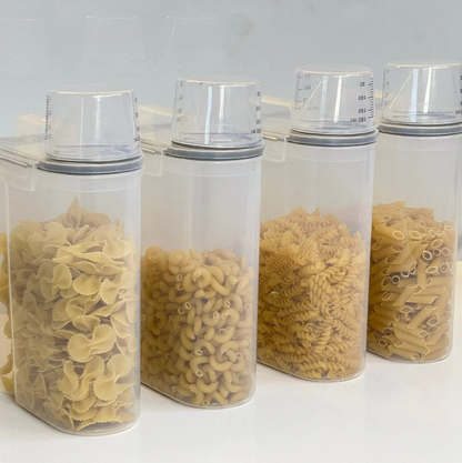 Kit 4 Potes Herméticos Porta Mantimento com Copo Medidor 2,5 Litros